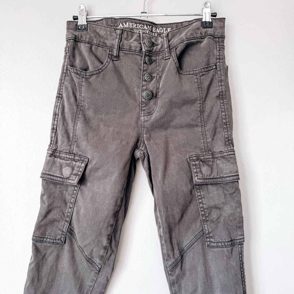American Eagle Super Super Stretch High Rise Cargo Jogger Brown Size 4 - Picture 3 of 8
